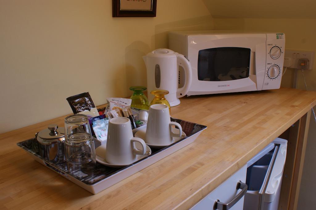 Bed and Breakfast Hills Farm Leominster Habitación foto