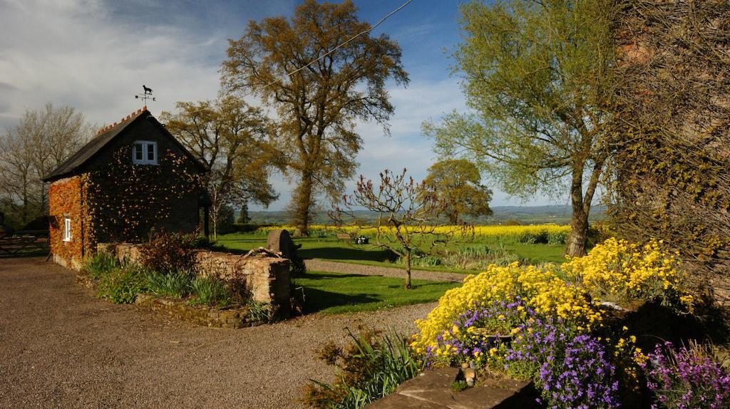 Bed and Breakfast Hills Farm Leominster Exterior foto