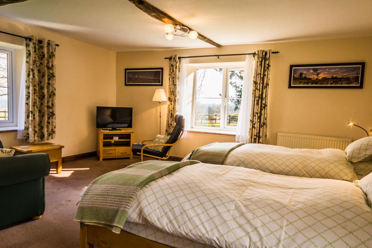 Bed and Breakfast Hills Farm Leominster Exterior foto